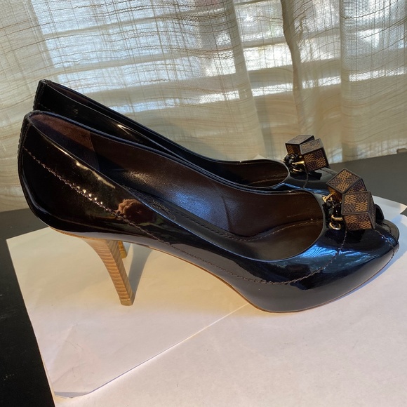 Louis Vuitton open toe brown leather pumps Damier cube heels 36.5 dice sandals - Picture 5 of 9